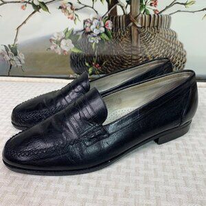 Vintage Ikam Italia Black Leather Mens Loafers Size 10 Timeless Design Detailing